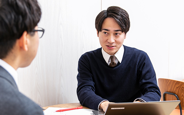 紙もWebも！当社の“編集力”を生かした提案を